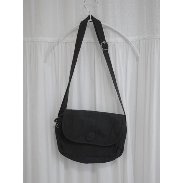 Kipling cross bag