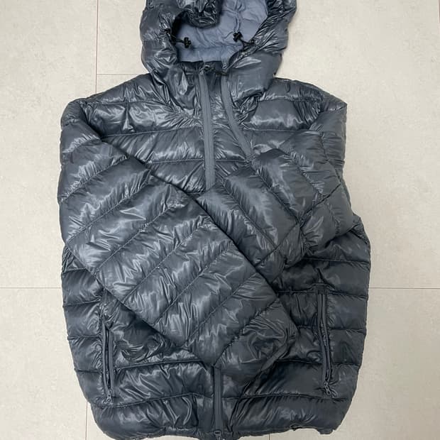 무탠다드 스포츠 경량패딩 m