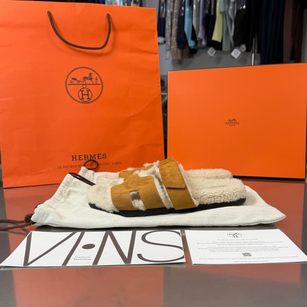 [리오브] 에르메스 시프레 시어링 퍼 샌들 슬리퍼