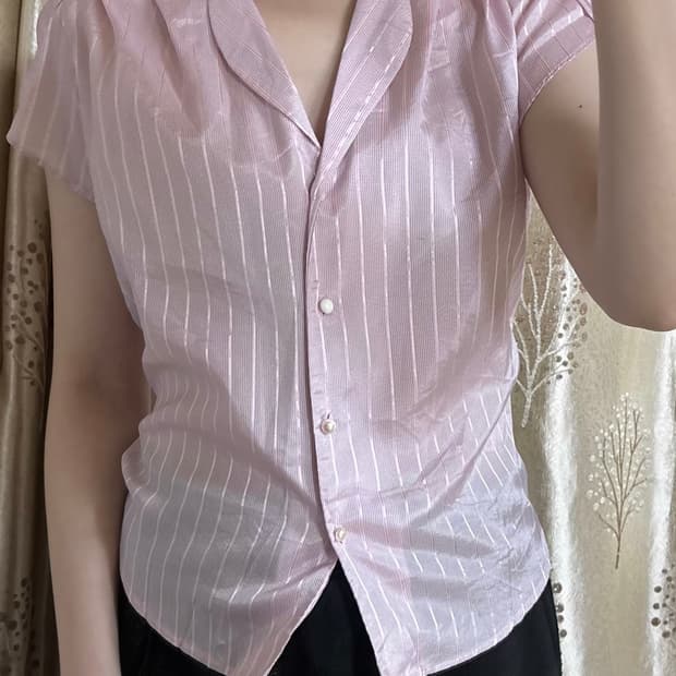 빈티지 실크 반팔 스트라이프 블라우스