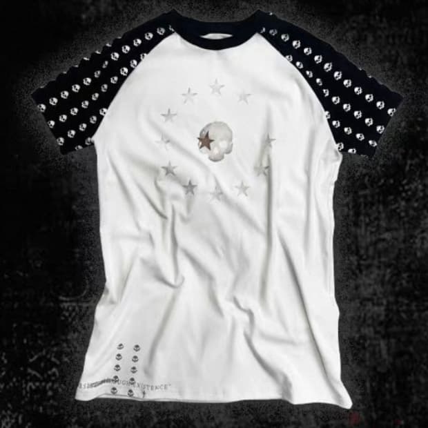 Skull Raglan Graphic T-Shirt