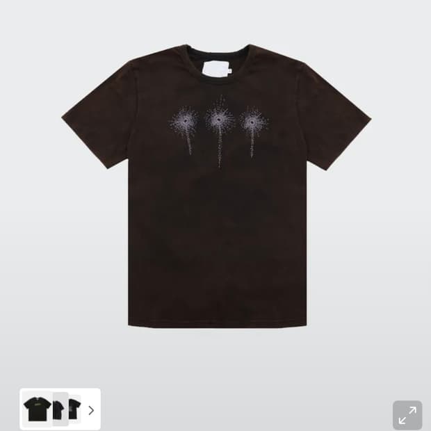 음양 Wild Flowers Embroidery T-shirt 