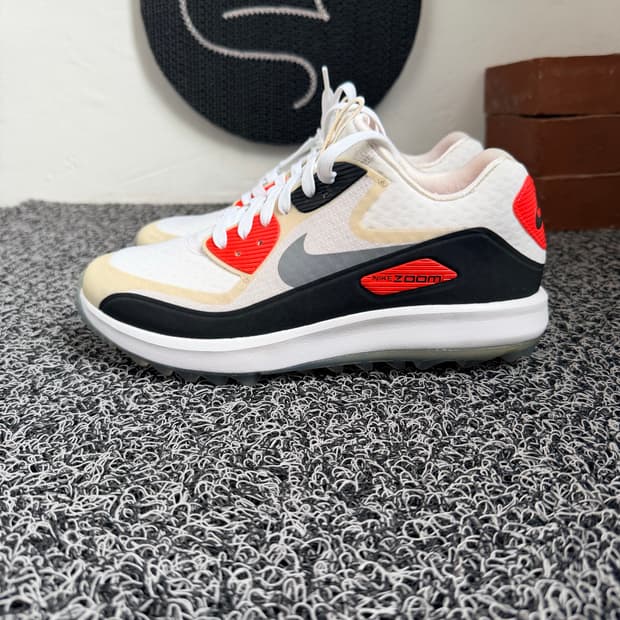 나이키 에어즈줌 IT 골프화 '인프라레드' (844649-100)