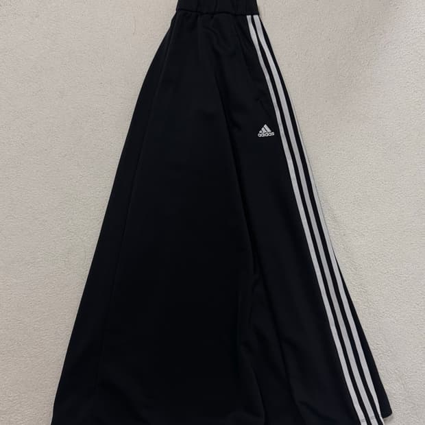 아디다스 삼선 저지 롱 스커트 XS