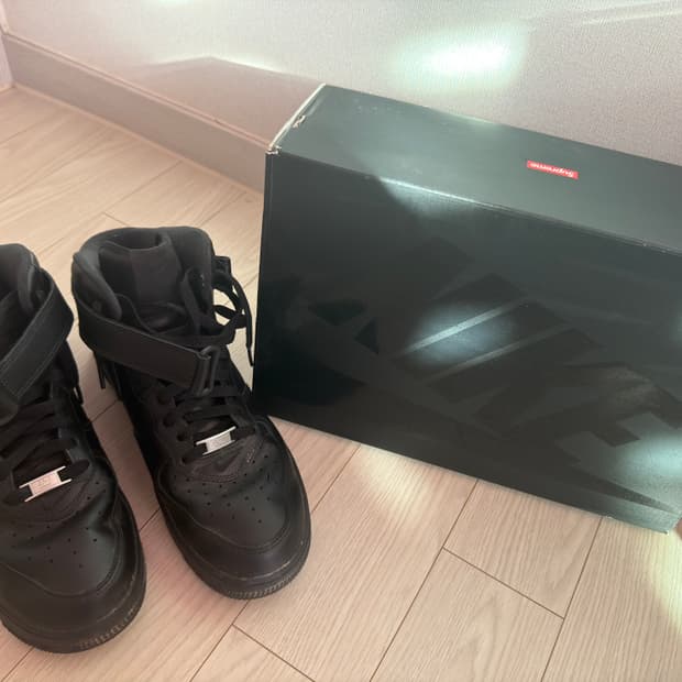 슈프림 에어포스 1 미드 270