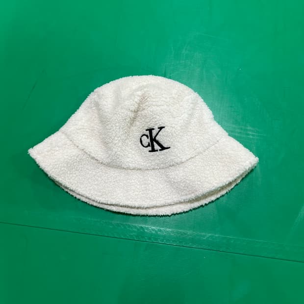캘빈클라인 버킷햇