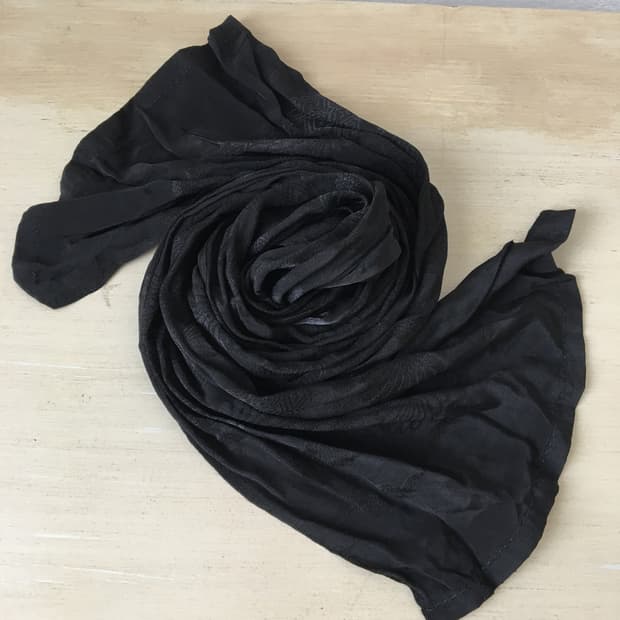 pattern point scarf