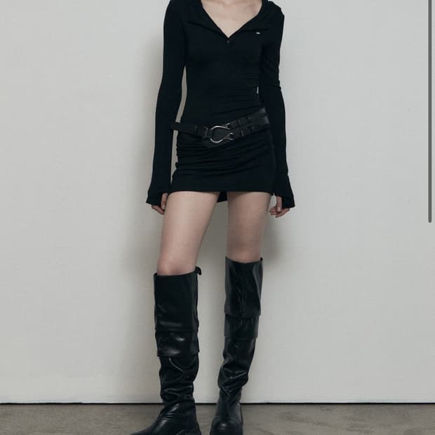 보헤미안서울 HOODED MINI DRESS, BLACK