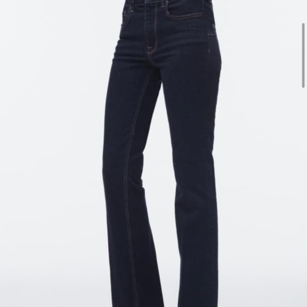 택O,28사이즈) 자라 ZW 부츠컷 데님 진청 미드라이즈 부츠컷팬츠