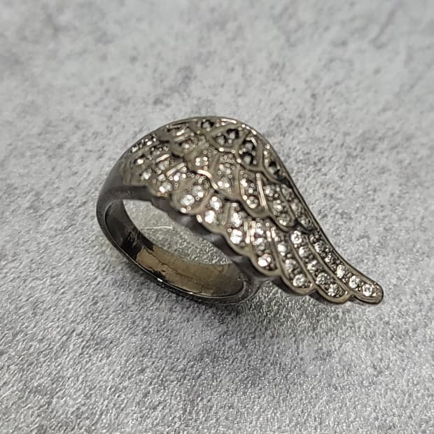 angel wing ring