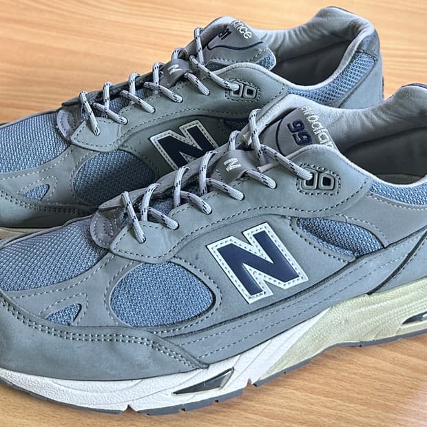 뉴발란스 991 메이드 인 UK 그레이 네이비 (M991NGN)