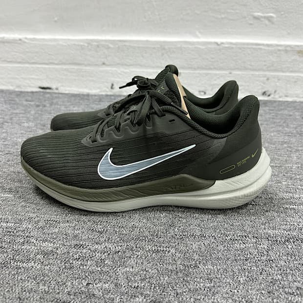 나이키 러닝화 260