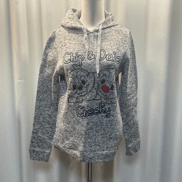칩&데일 후드티