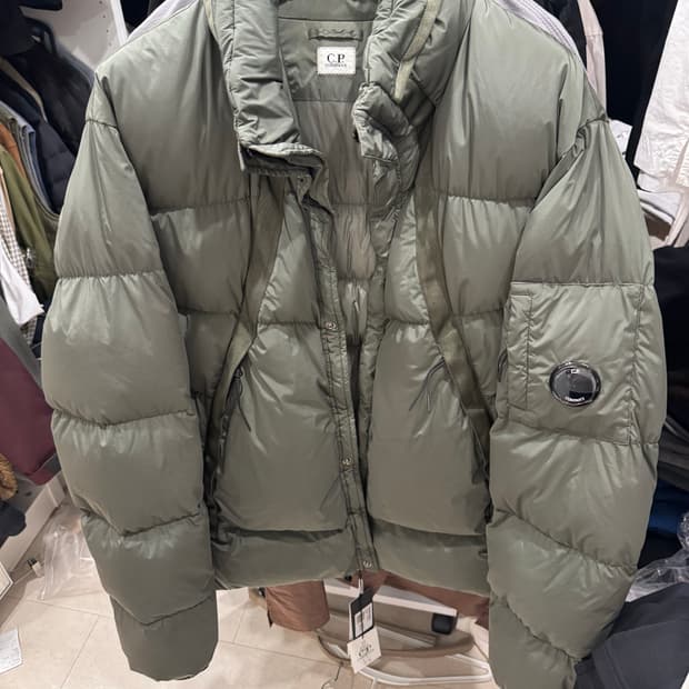 cp company nycra-r 패딩 카키그레이 54
