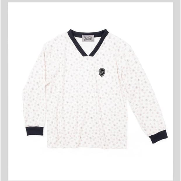 샵페어리 V neck flower terry shirt (ivory)