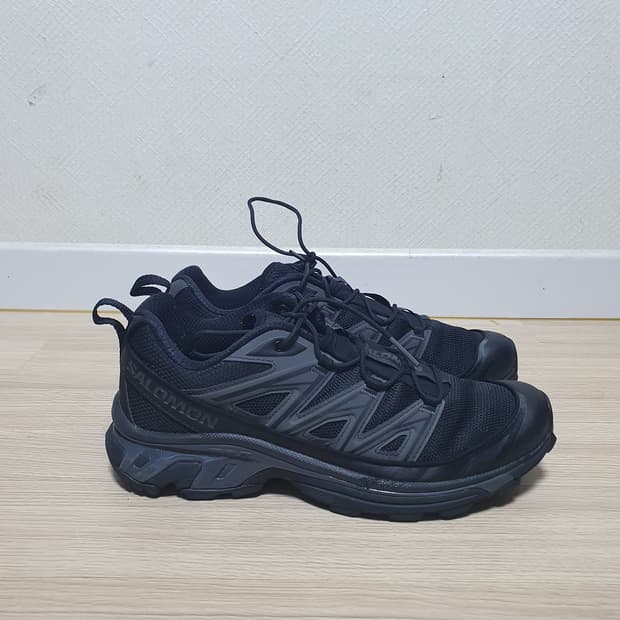 살로몬 XT-6 익스펜스 블랙 에보니 285