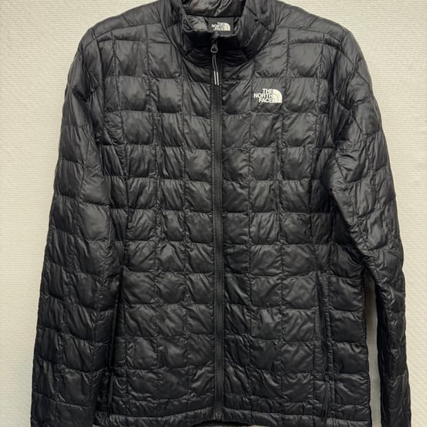노스페이스 로고 스퀘어 퀄팅 스트링 경량패딩 M(M)