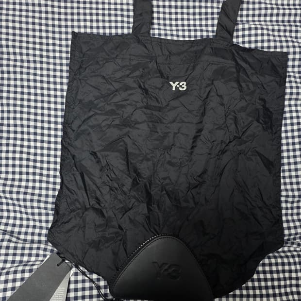 Y-3 패커블 토트백