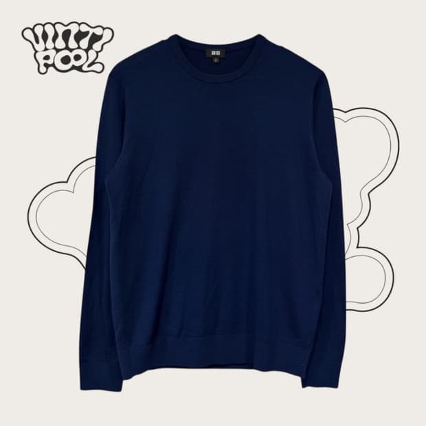 유니클로 라운드 울100% 네이비 니트 스웨터 L