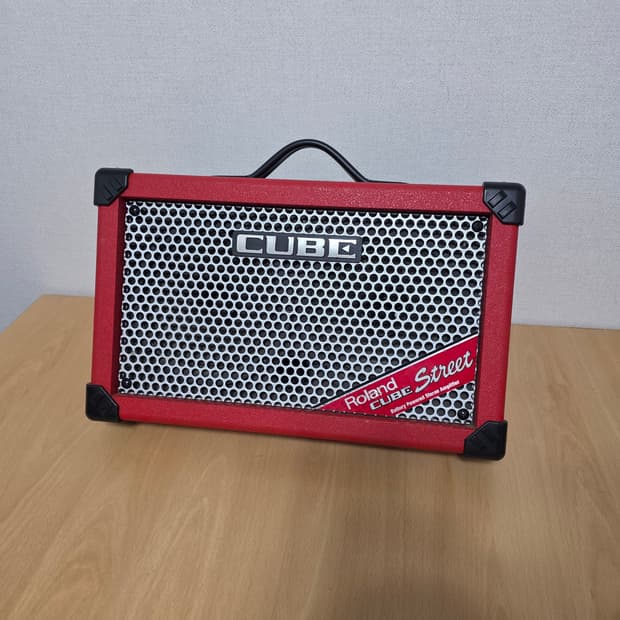 Roland Cube Street(레드) 버스킹 앰프