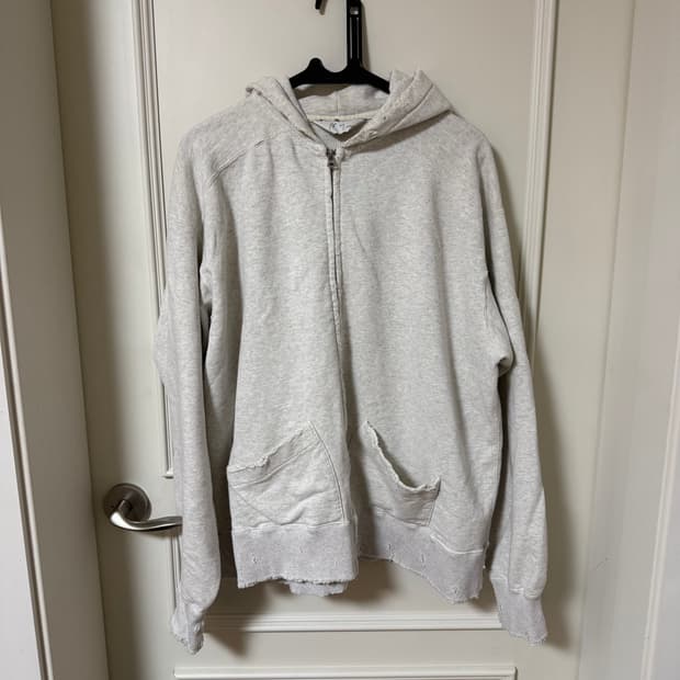 안셀름 데미지 집업 후디