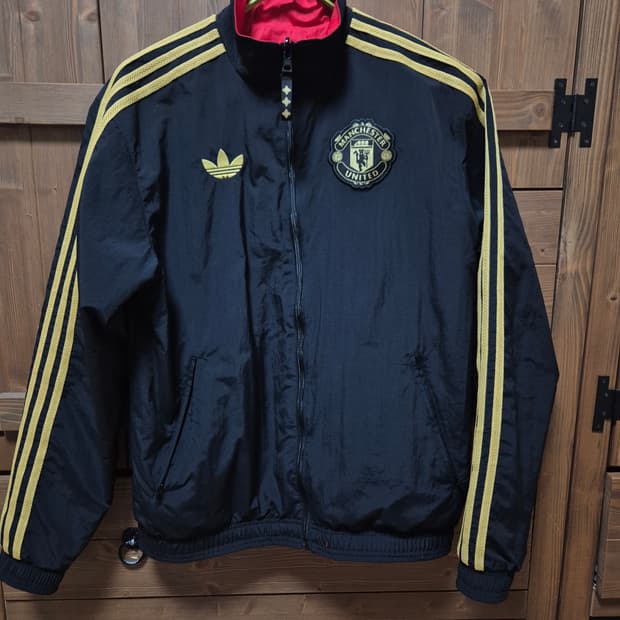 아디다스 맨유 리버시블 자켓