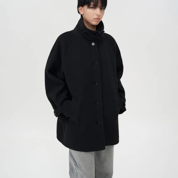 *삽니다* 인사일런스우먼 인사일런스 소프트 하프 발마칸 코트 BLACK