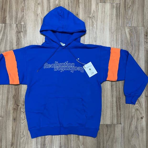 (새상품) 리얼라이제이션 후드 티셔츠