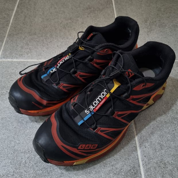 살로몬 XT-6 275 사이즈 블랙 초콜렛 컬러 운동화 등산화