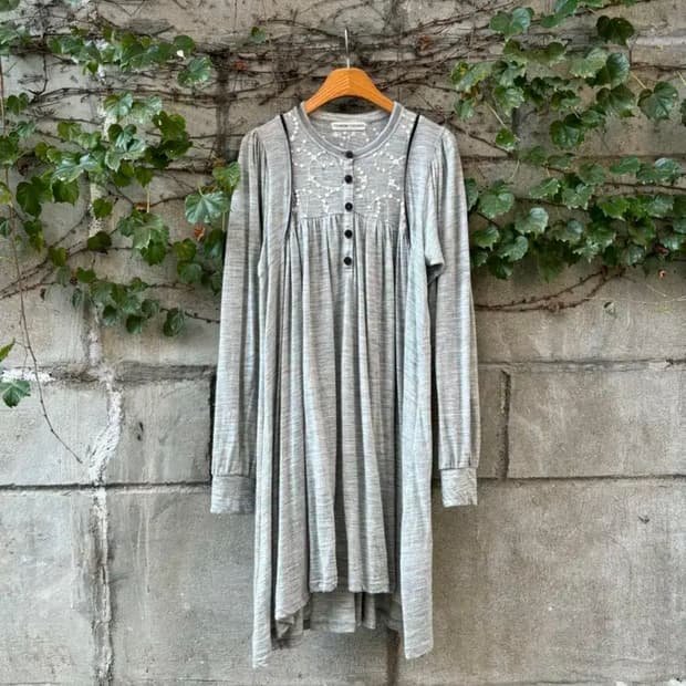 츠모리치사토 원피스