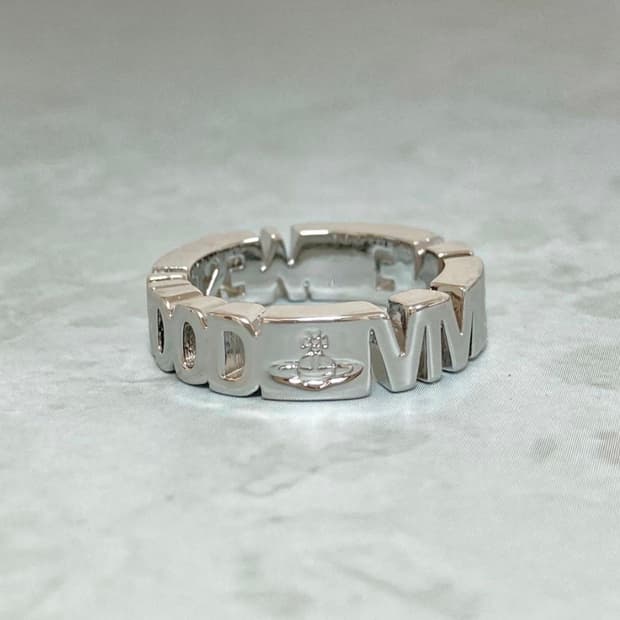 비비안웨스트우드 레터링 orb 로고 반지(새상품)