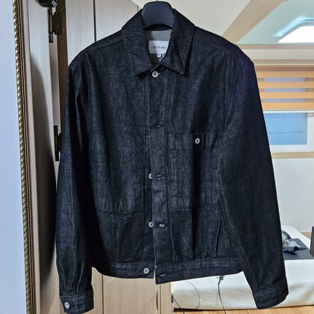 아트 이프 액츠 워시드 데님트러커 자켓 블랙