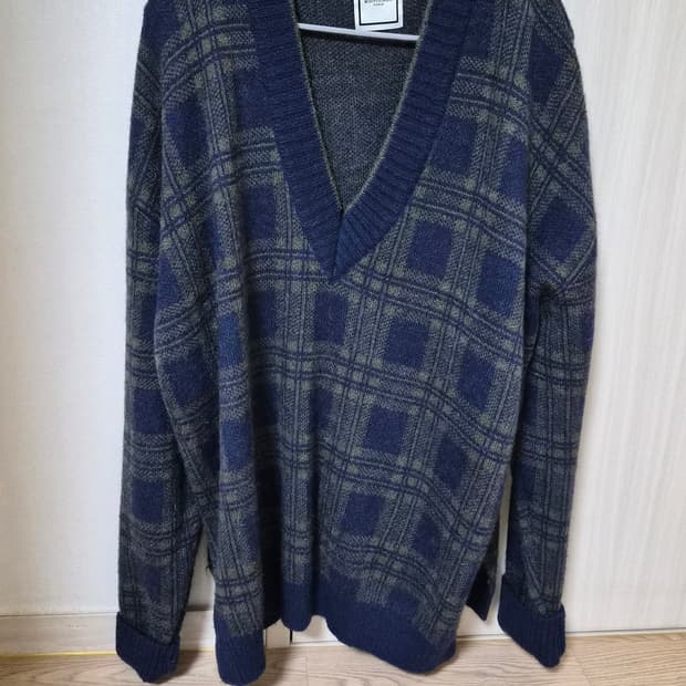 44사이즈)우영미 브이넥 니트