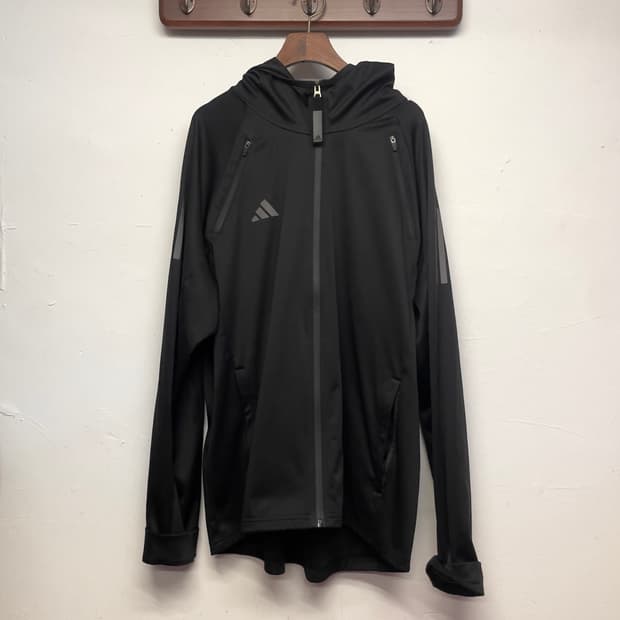 아디다스 컴뱃스포츠 하이드로 바람막이 자켓  
