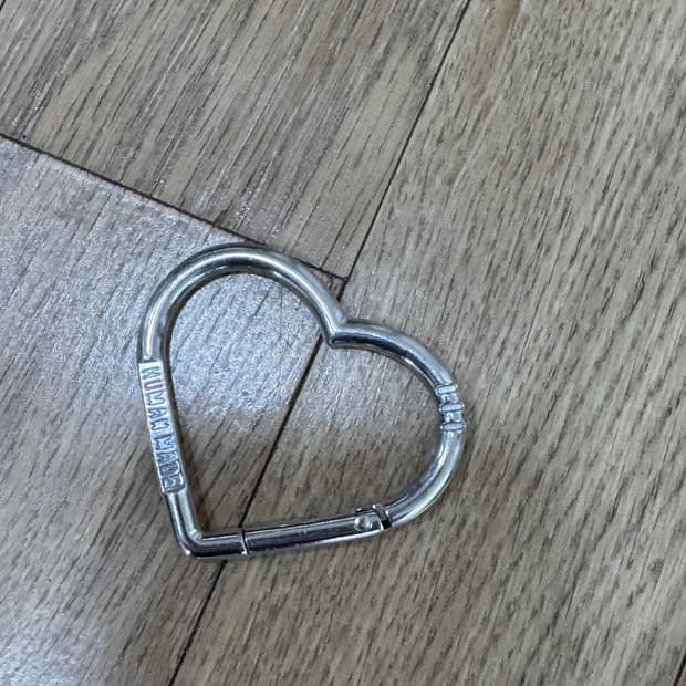 휴먼메이드 카라비너