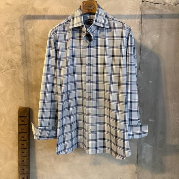 톰포드 커프스 셔츠 100