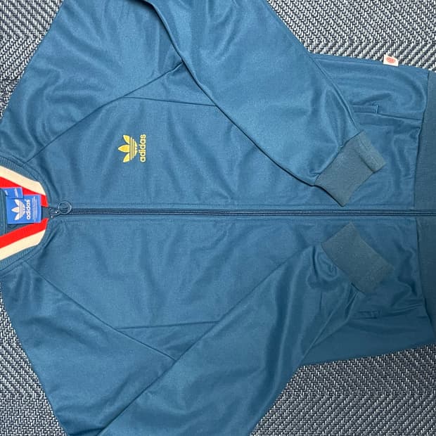 아디다스 파이어버드 빈티지 집업