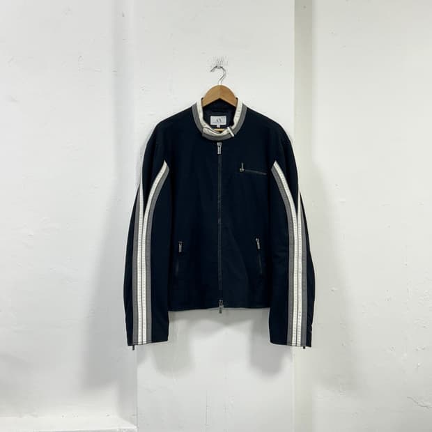 알마니 익스체인지 네이비 싱글 라이더