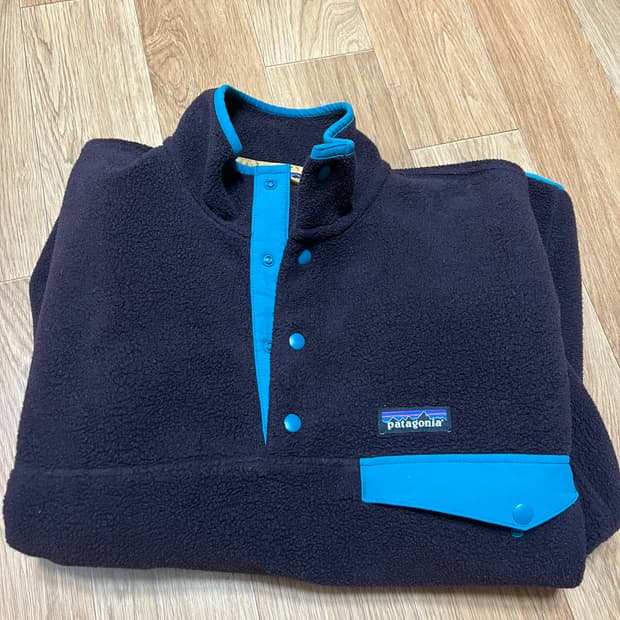 1회 착 파타고니아 신칠라 옵시디안 플럼 m 플리스 아노락