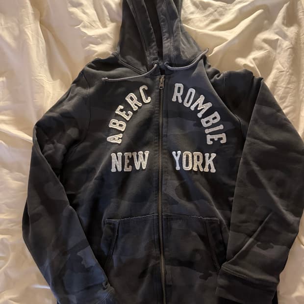 Abercrombie & Fitch 카모 후드 대장급