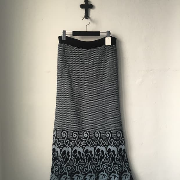 Pattern point knit skirt