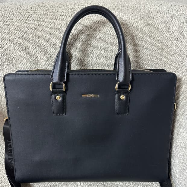 탄틴 서류가방, 브리프케에스 팝니다