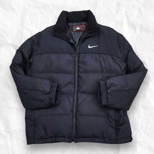 나이키 acg 패딩 M