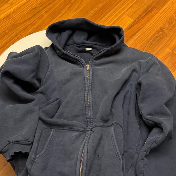 아프레쎄 25AW 후드집업 네이비