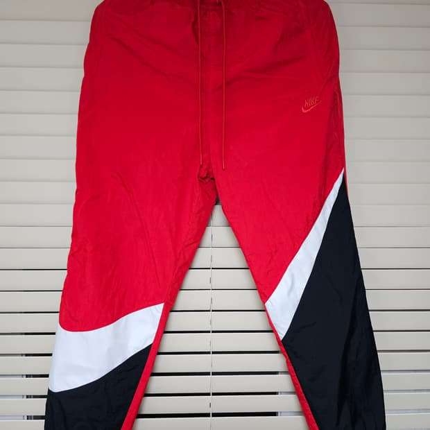 나이키 스우시 우븐 조거팬츠 L