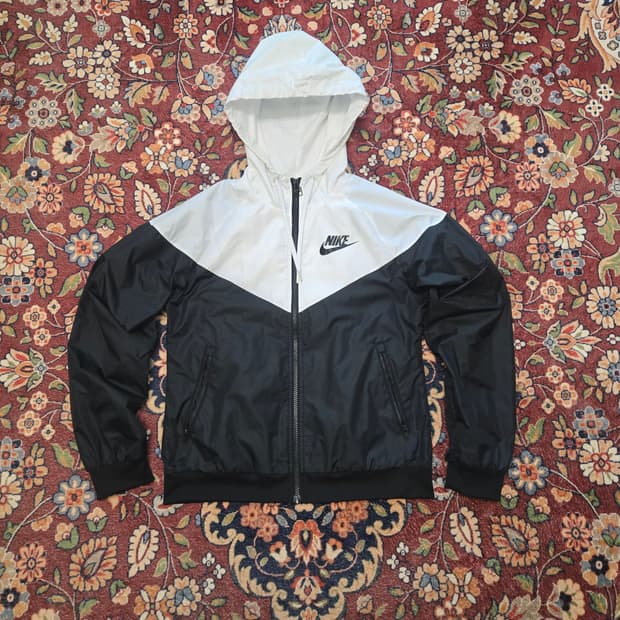 나이키 NIKE 스우시 빈티지 바람막이 S