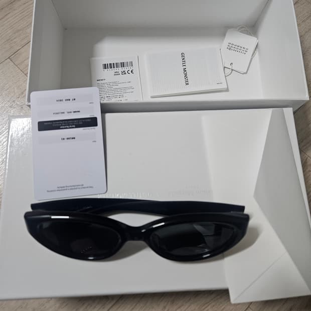 젠몬 마르지엘라 mm108