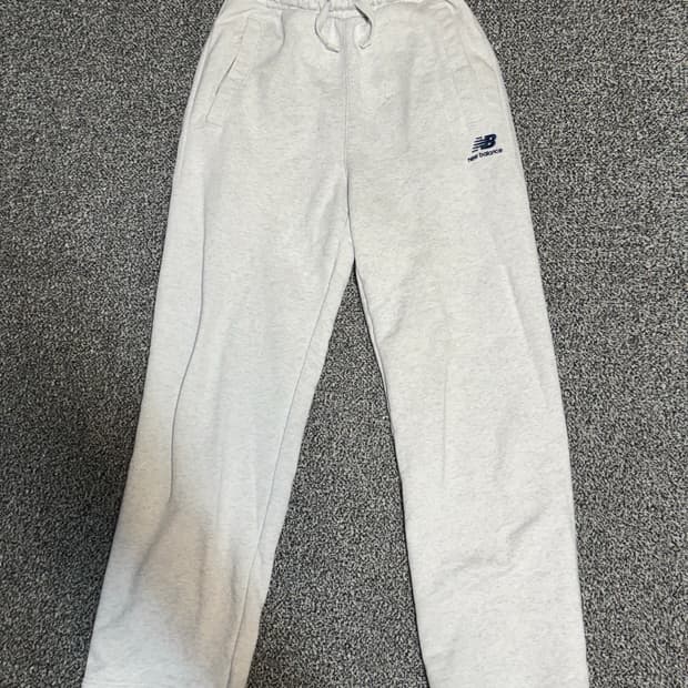 뉴발란스 트레이닝 팬츠