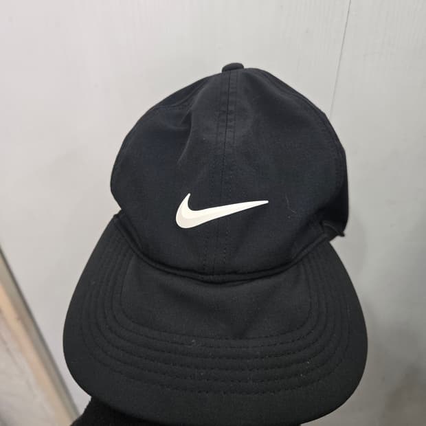 FREE사이즈 )) NIKE 나이키 볼캡 모자! 블랙 & 화이트!