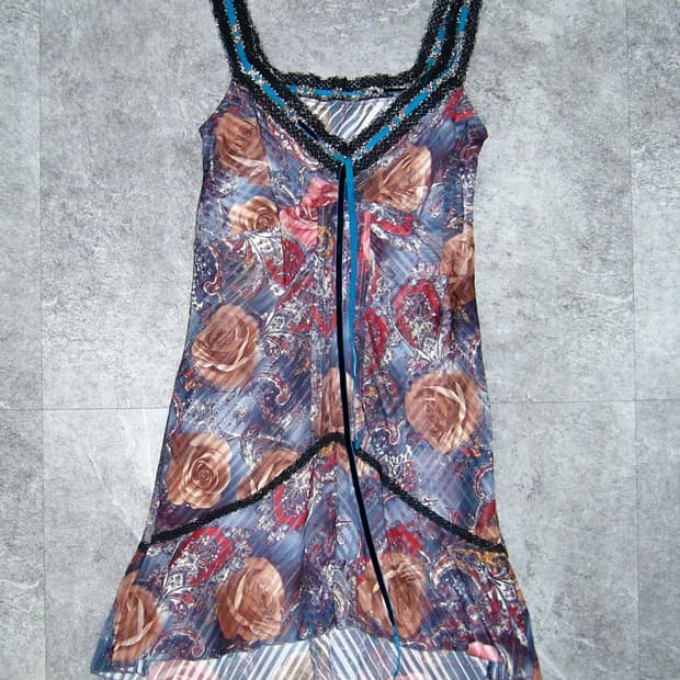 Rose Sleeveless Dress